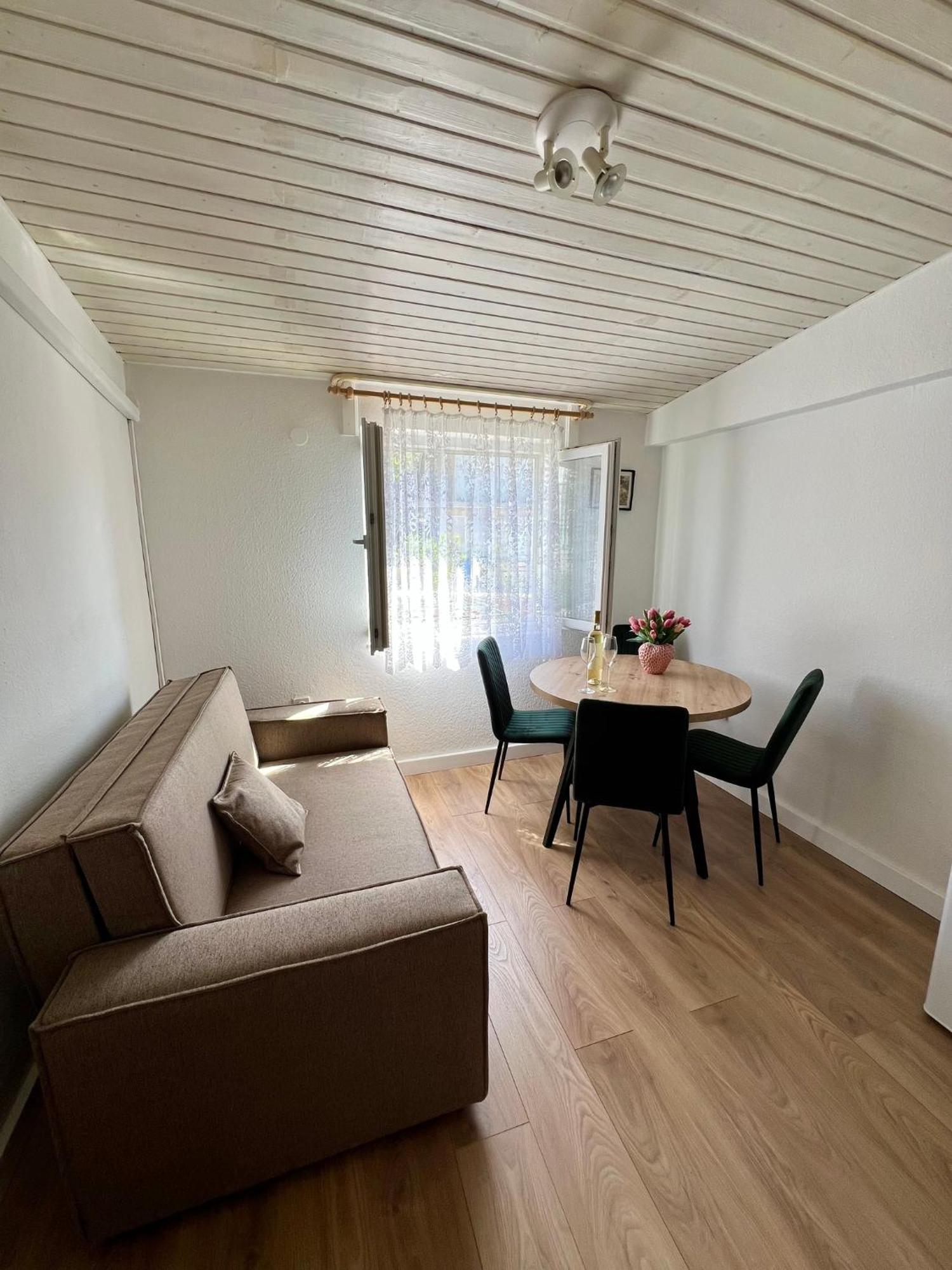 Apartment Jole Ражань Экстерьер фото